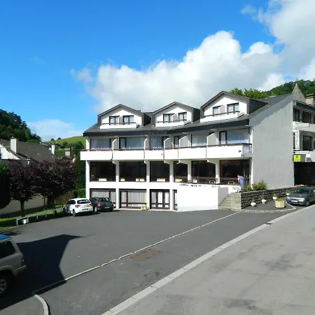 Logis L'elanceze Thiézac