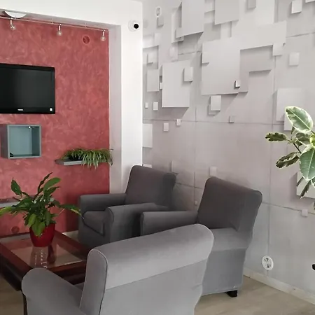 Logis L'elanceze Hotel